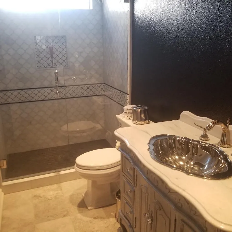 Professional plumbing work and bathroom remodeling in Tarrant